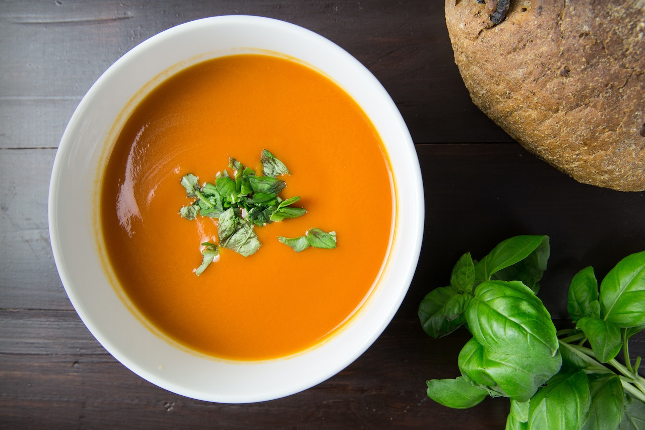 Cum să faci o supă de linte sățioasă și sănătoasă