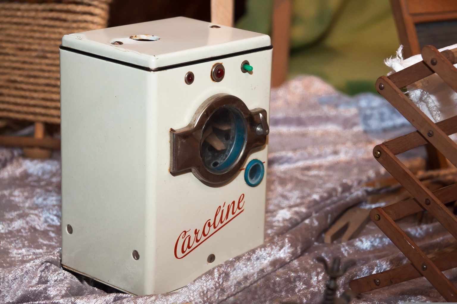 Inventat Cine a inventat mașina de spălat? - Next Blog